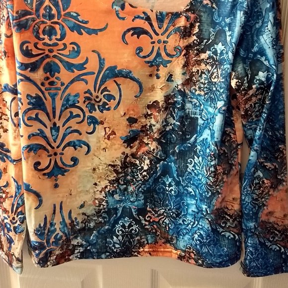 Womens Top - Picture 3 of 3